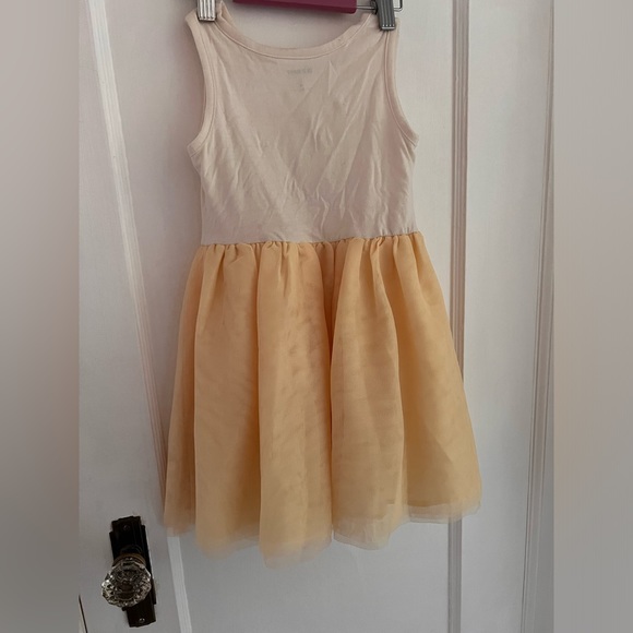 Old Navy dress size 3t - Picture 2 of 5